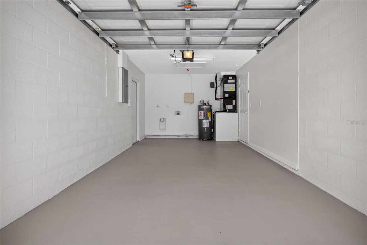 1004 17th Avenue W, Bradenton, FL 34205 Photo