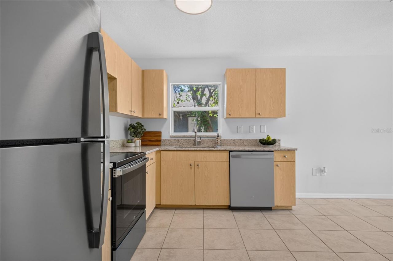 1004 17th Avenue W, Bradenton, FL 34205 Photo