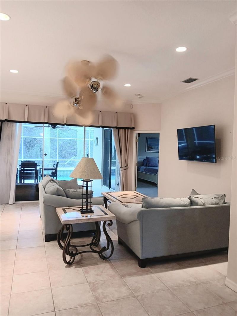 6828 Winslow Street, Sarasota, FL 34243 Photo