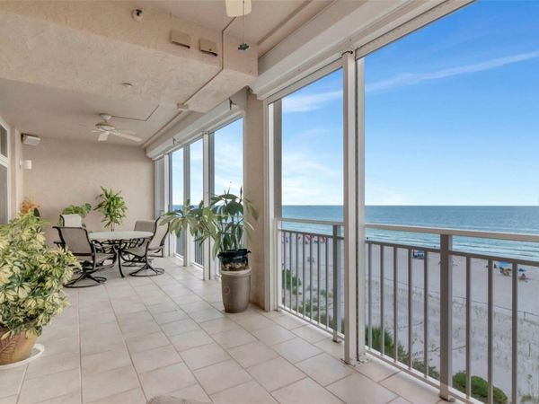 2 15TH AVENUE, Unit 303, INDIAN ROCKS BEACH, FL 33785