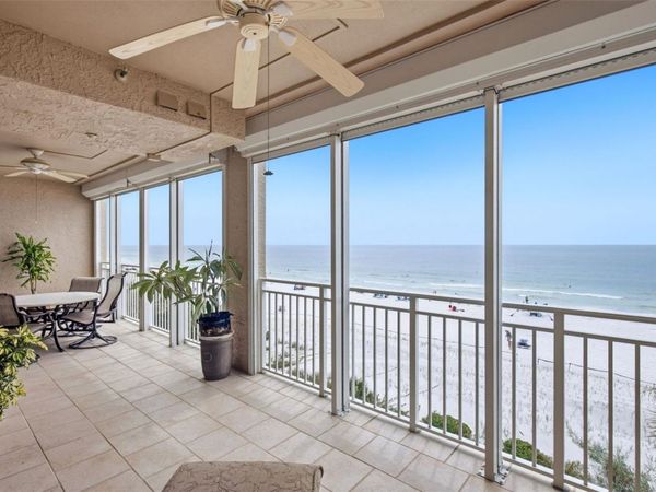2 15TH AVENUE , Unit 303, INDIAN ROCKS BEACH, FL 33785