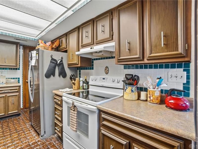 1933 Washington South Drive, Washington Township, OH 45458 Photo 29