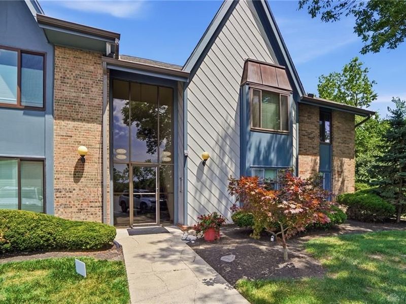 1933 Washington South Drive, Washington Township, OH 45458 Photo 6