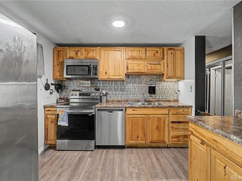 137 Lightner Lane, Englewood, OH 45322 Photo 16