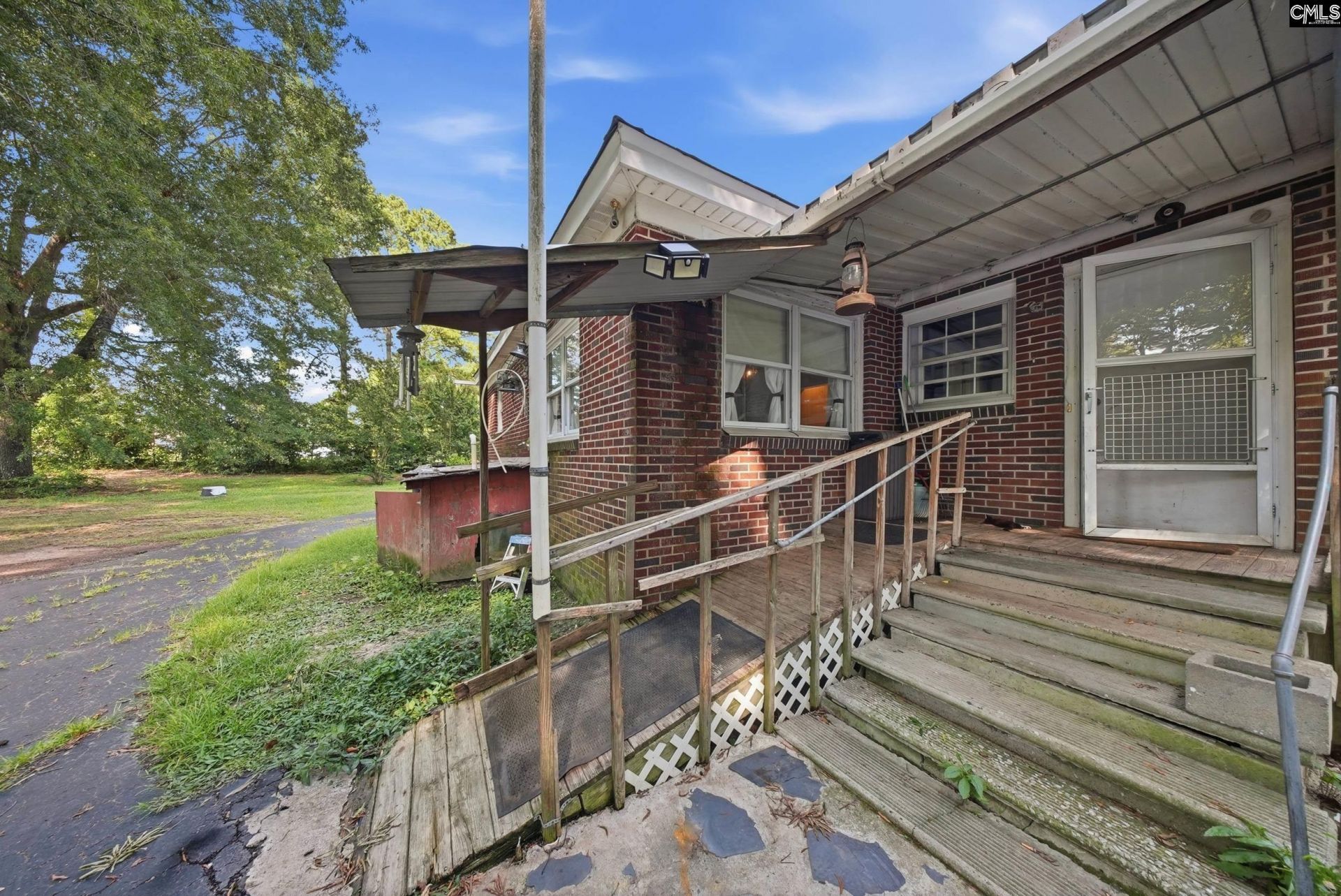 421 S Wheeler Avenue Photo 11