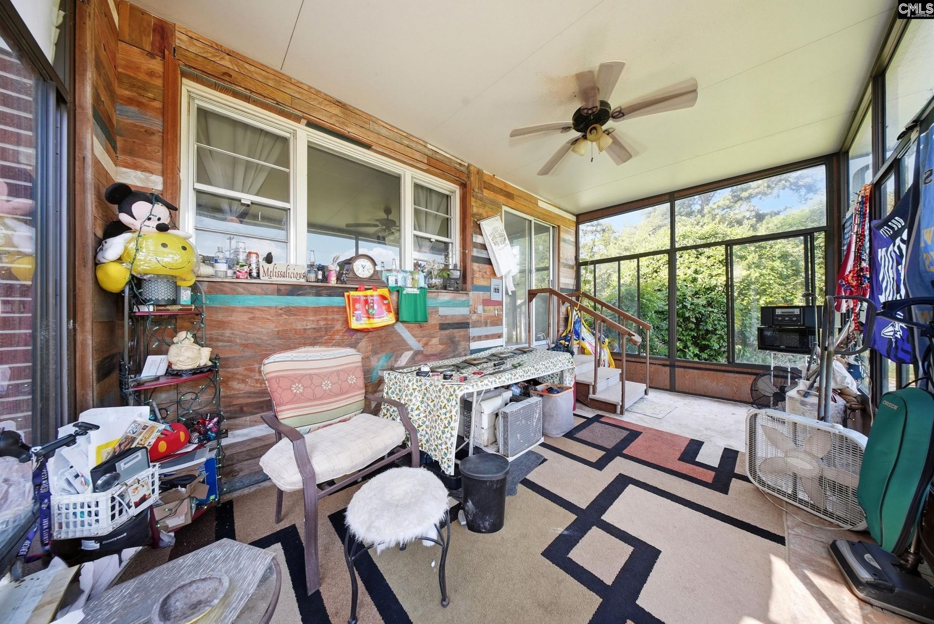 421 S Wheeler Avenue Photo 34