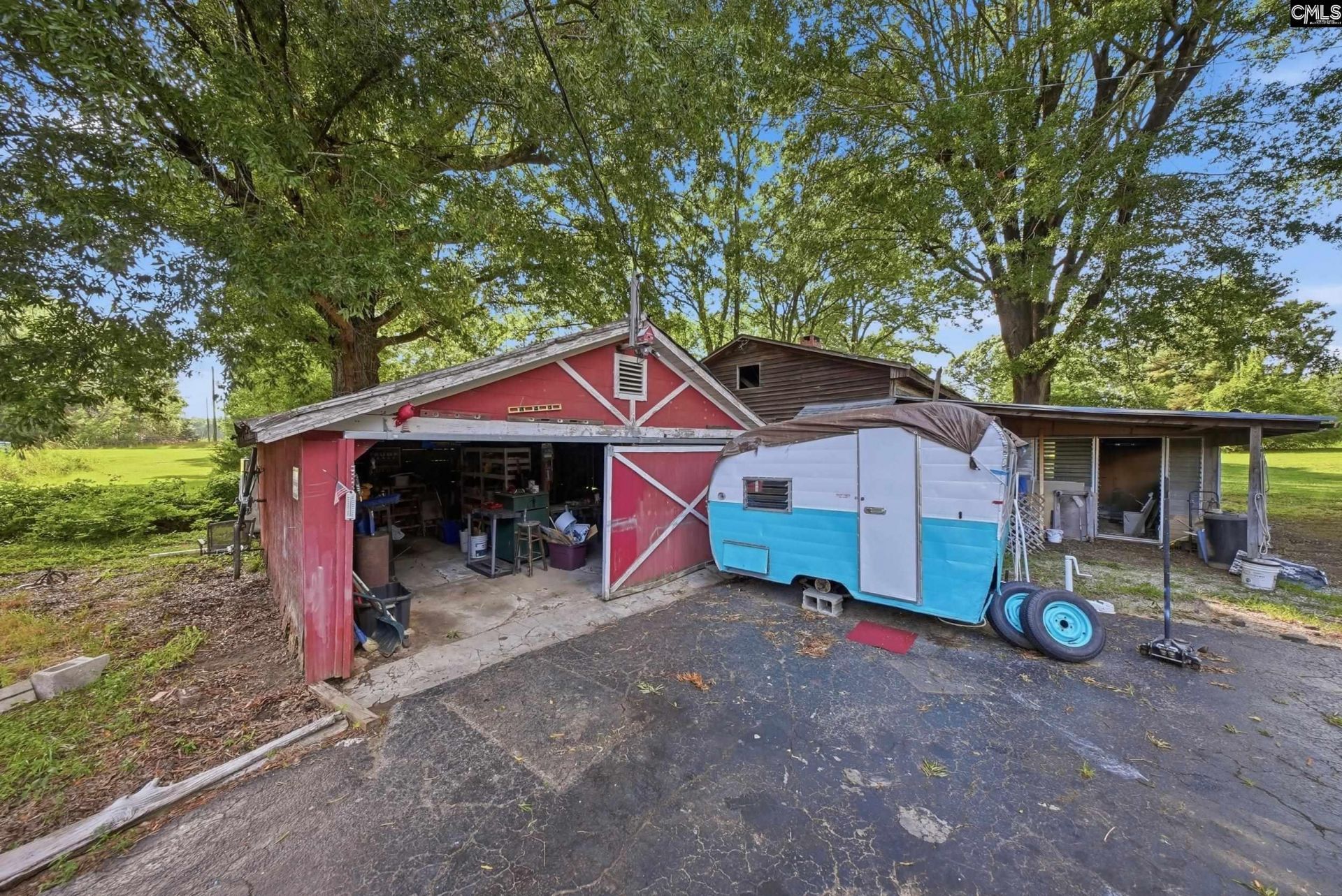 421 S Wheeler Avenue Photo 9