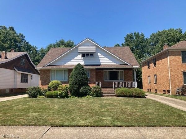 4512 Sheraton Drive , Parma, OH 44134