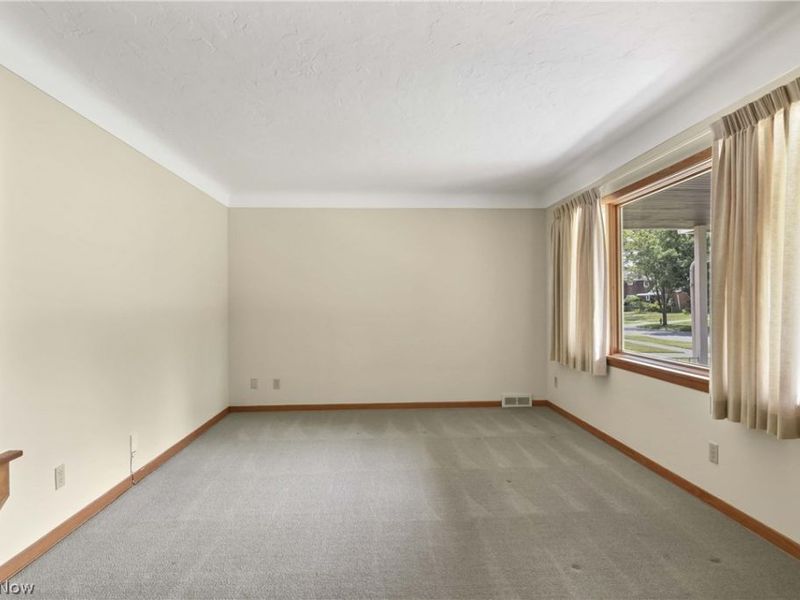 4512 Sheraton Drive, Parma, OH 44134 Photo 10
