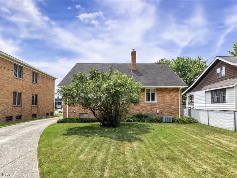 4512 Sheraton Drive, Parma, OH 44134 Photo 32