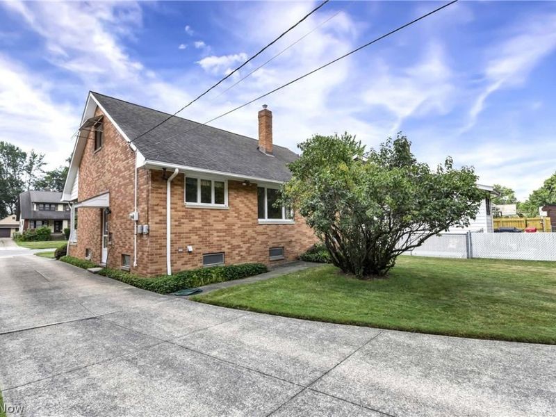 4512 Sheraton Drive, Parma, OH 44134 Photo 35