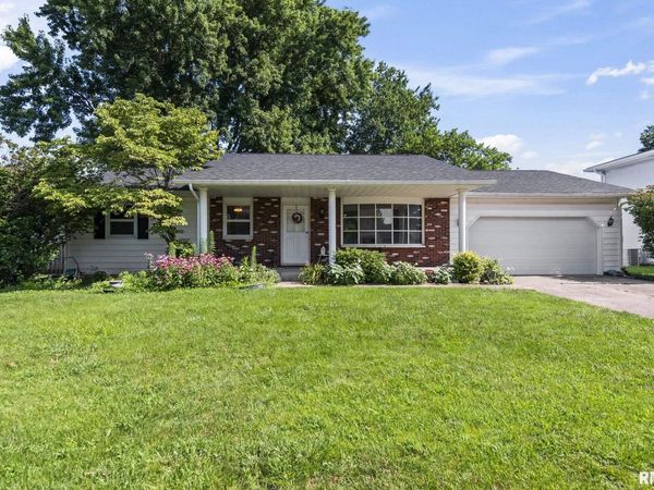 109 BASSWOOD Road, Springfield, IL 62712