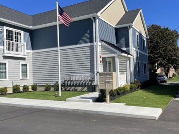 176 Wales, Unit 4, Abington, MA 02351