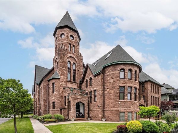 231 Richmond Avenue, Unit 6, Buffalo, NY 14222