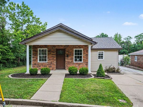 12 High Street, Walton, KY 41094