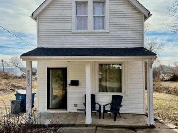 2050 Belle Avenue , Jennings, MO 63136