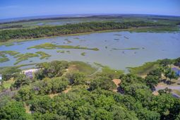 2107 Sol Legare Road photo 4