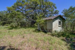 2107 Sol Legare Road photo 4