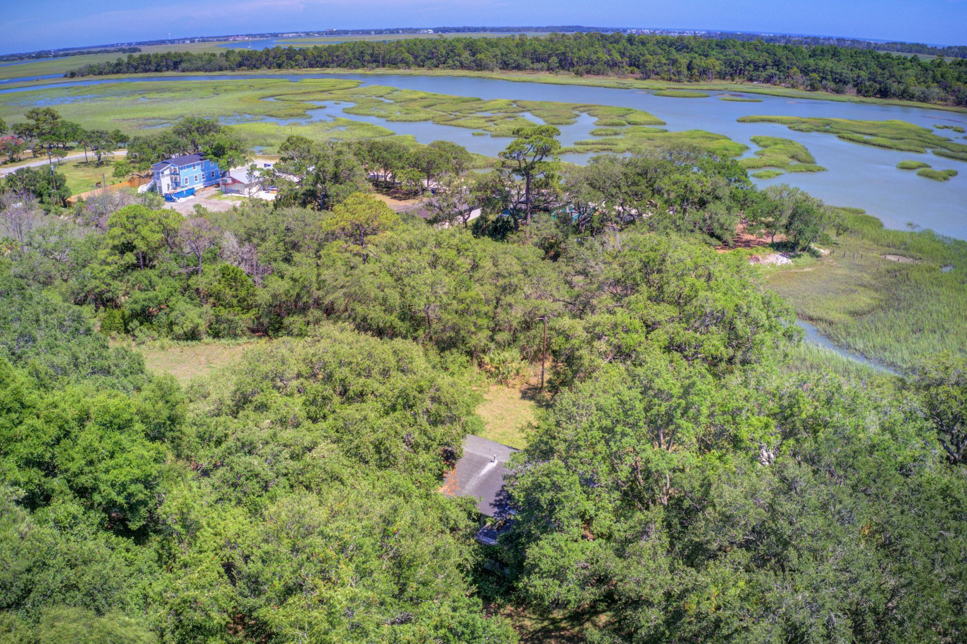 2107 Sol Legare Road Photo 7