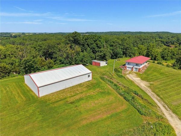 653 N 2nd Street, Spickard, MO 64683