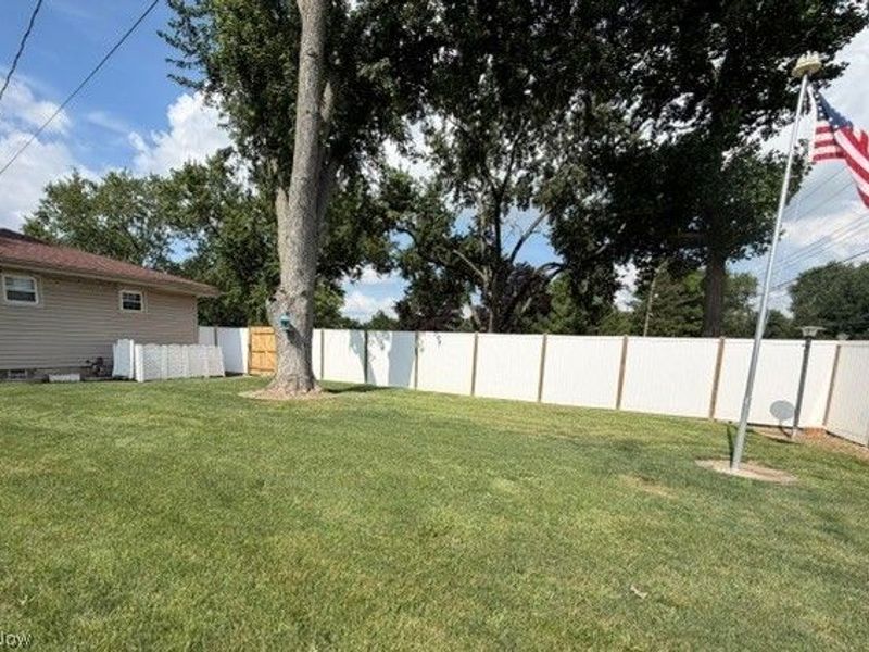 4609 Bond, Warren, OH 44483 Photo 45