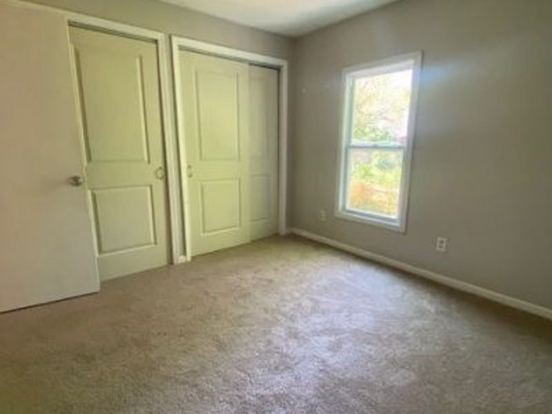 375 Lillian Street, Akron, OH 44307 Photo 10