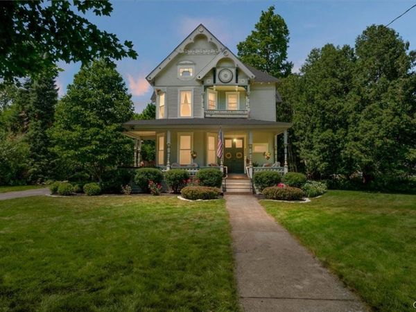 227 E Grove Street , Oneida, NY 13421