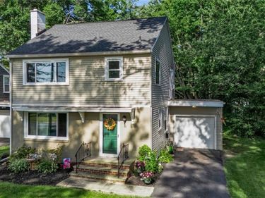 95 Victory Avenue, Hamburg, NY 14075