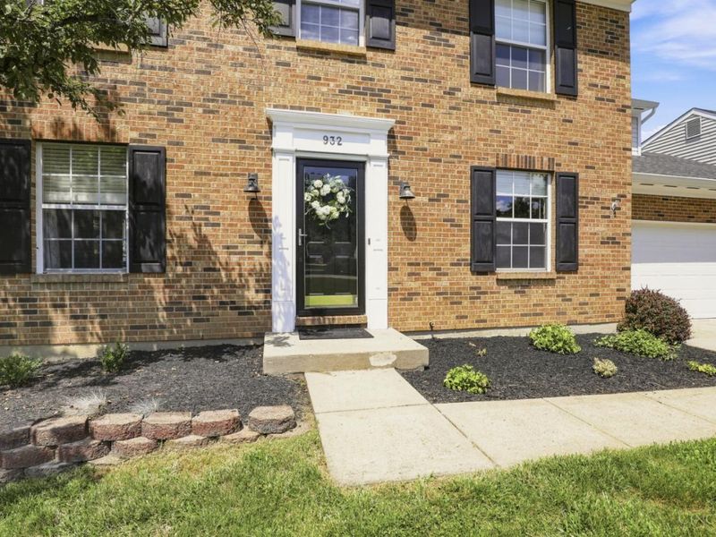 932 Saffron Lane, Miami Twp, OH 45150 Photo 2