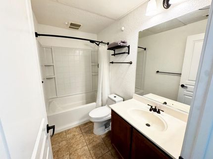 2880 Brighton Beach Way #45, Unit 45, Elk Grove, CA 95758 Photo