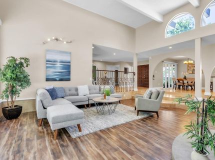 1160 Silver Lake Dr, Sacramento, CA 95831 Photo