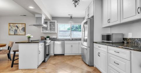 1160 Silver Lake Dr, Sacramento, CA 95831 Photo