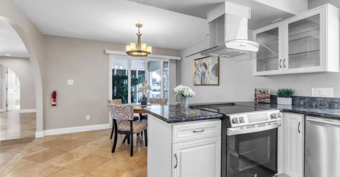 1160 Silver Lake Dr, Sacramento, CA 95831 Photo