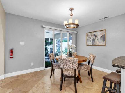 1160 Silver Lake Dr, Sacramento, CA 95831 Photo