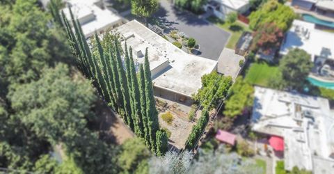 1160 Silver Lake Dr, Sacramento, CA 95831 Photo