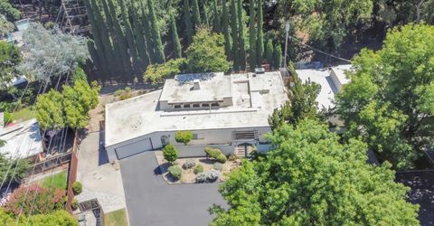 1160 Silver Lake Dr, Sacramento, CA 95831 Photo