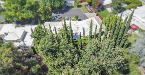 1160 Silver Lake Dr, Sacramento, CA 95831 Photo