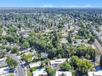 1160 Silver Lake Dr, Sacramento, CA 95831 Photo