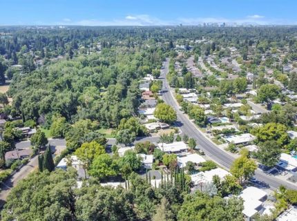 1160 Silver Lake Dr, Sacramento, CA 95831 Photo