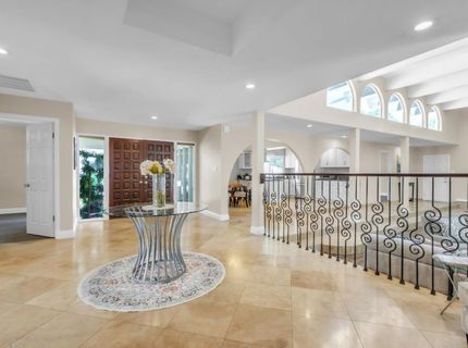 1160 Silver Lake Dr, Sacramento, CA 95831 Photo
