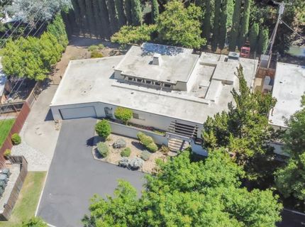 1160 Silver Lake Dr, Sacramento, CA 95831 Photo