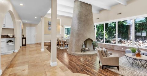 1160 Silver Lake Dr, Sacramento, CA 95831 Photo