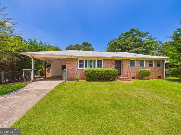 88 Ravenwood Way, Warner Robins, GA 31093