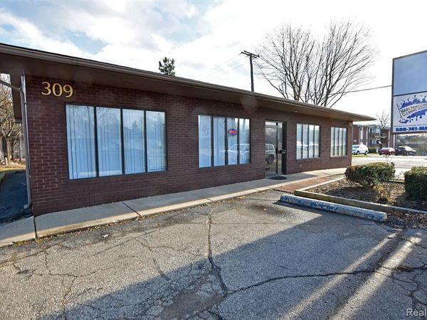 311 SOUTHBOUND GRATIOT Avenue , Mt. Clemens, MI 48043