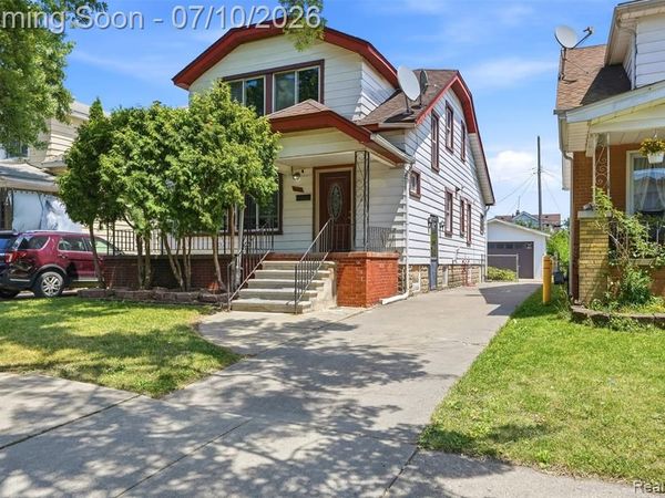6242 Calhoun Street, Dearborn, MI 48126