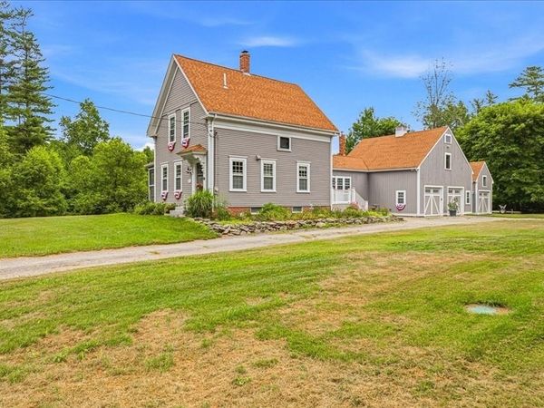 9 Lake St, Plympton, MA 02367