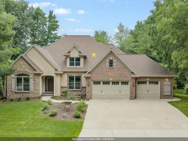 2919 SHELTER CREEK COURT, Green Bay, WI 54313