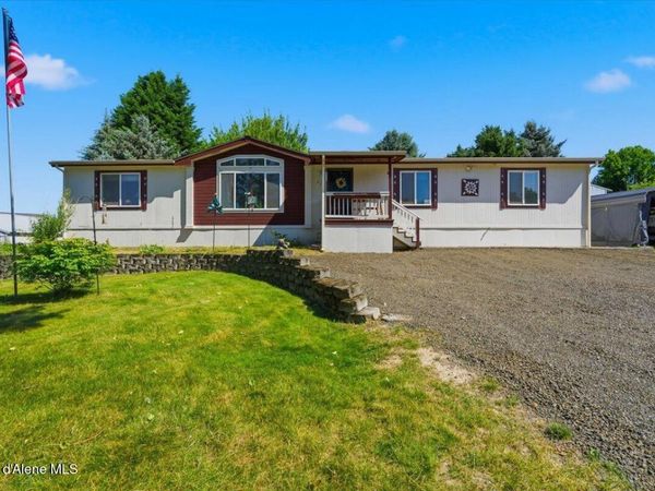 62 Sunny RD , St. Maries, ID 83861