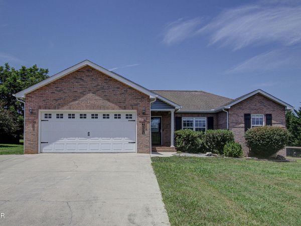 6115 Old Niles Ferry Pike, Greenback, TN 37742