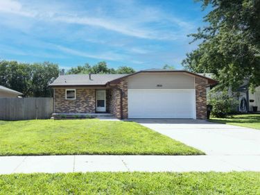 3625 N 2nd Street, Lincoln, NE 68521